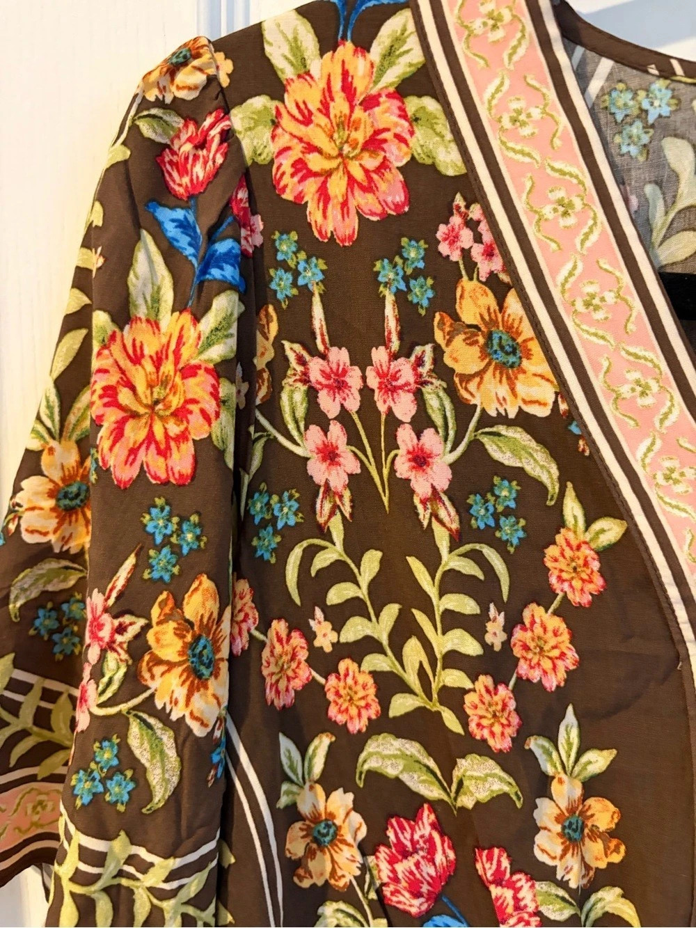 Rose + Olive Floral Peplum Blouse in Brown & Pink Size Medium